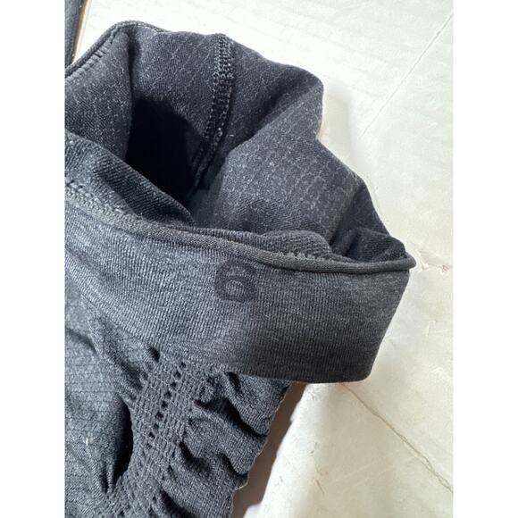 Lululemon In The Flow Crop II Black Yoga Tight Legging Black Women’s Size 6 - Picture 4 of 5